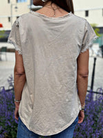 Charger l&#39;image dans la galerie, Tee shirt ST-TROPEZ Camel clair
