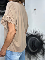Charger l'image dans la galerie, Tee Shirt Camel - 56
