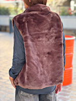 Load image into Gallery viewer, NAIA Choco sleeveless vest
