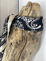 Charger l'image dans la galerie, Foulard 25
