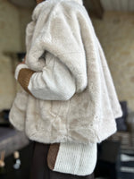 Charger l'image dans la galerie, Blouson manches courtes MAE Beige
