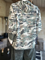 Charger l'image dans la galerie, Gilet à capuche ZACK Camouflage
