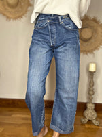 Charger l'image dans la galerie, Jeans TILIO Bleu (Modèle ZOE chez Place du Jour)
