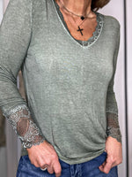 Charger l'image dans la galerie, Tee shirt AURA Kaki
