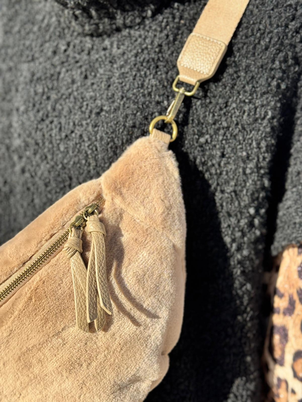 Sac banane MILKA Beige