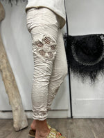 Charger l'image dans la galerie, Pantalon magique Beige - EMMA
