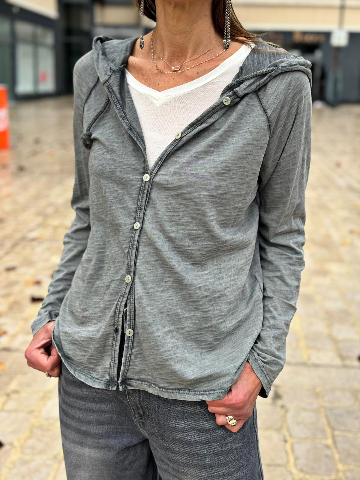 Haut à capuche TALNA Gris