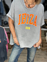 Charger l&#39;image dans la galerie, Tee shirt IBIZA Gris effet délavé
