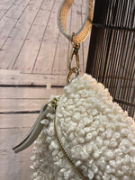 Charger l&#39;image dans la galerie, Sac banane bouclette MILA Ecru
