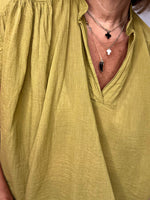 Charger l'image dans la galerie, Blouse DANY Olive

