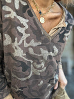 Load image into Gallery viewer, Choco LEO Sweater
