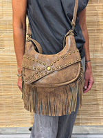 Charger l'image dans la galerie, Sac à franges ORYA taupe
