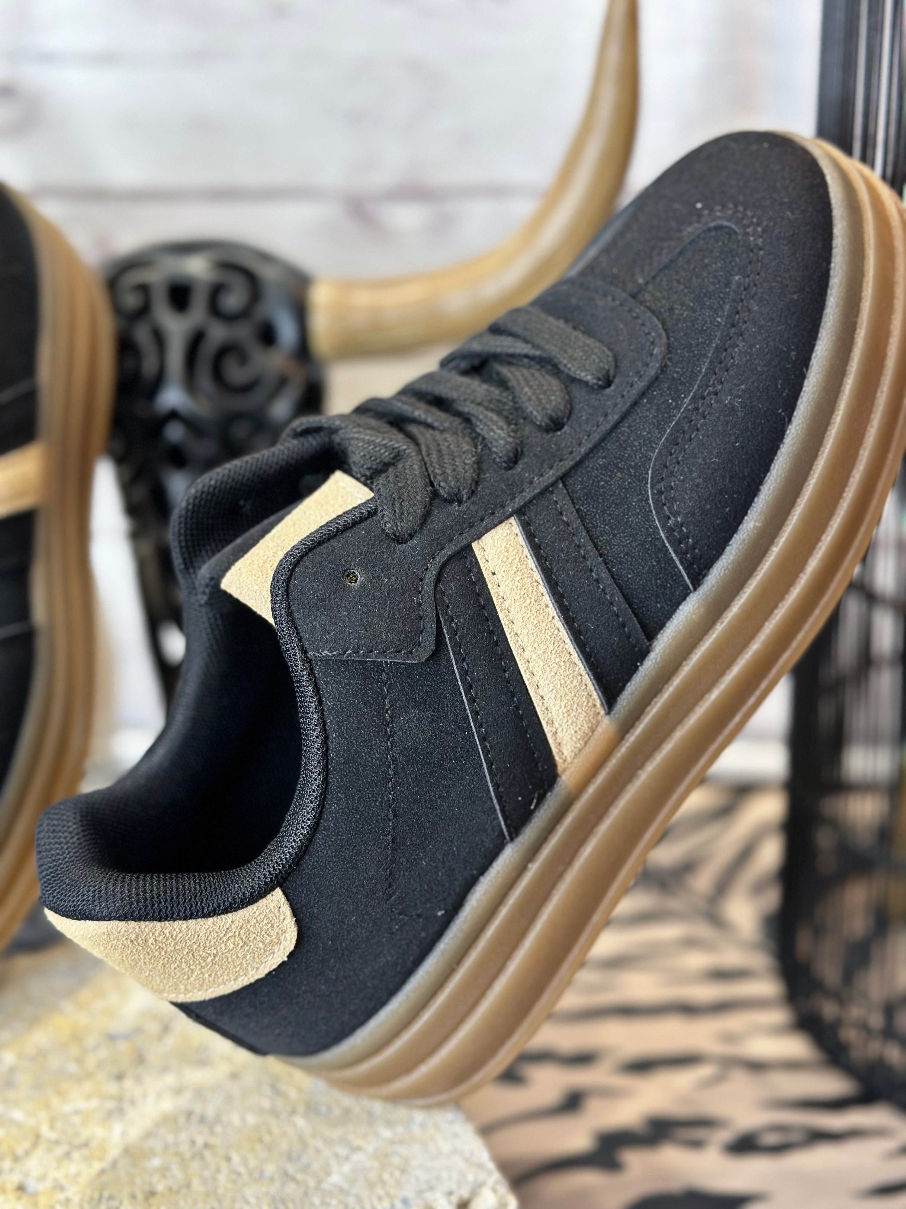 Baskets PAQUITA Noir