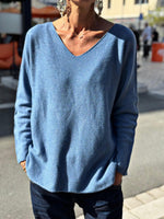 Charger l&#39;image dans la galerie, Pull doux TAO Bleu
