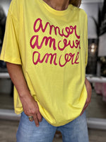 Charger l&#39;image dans la galerie, Tee shirt AMOUR Jaune
