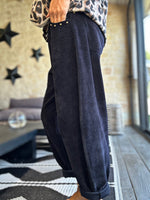 Charger l'image dans la galerie, Pantalon velours cotelé souple ZAG Noir
