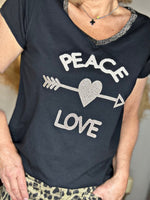 Charger l&#39;image dans la galerie, Tee shirt Peace Love Noir
