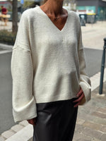Charger l'image dans la galerie, Pull LOUNA Ecru
