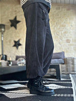 Charger l'image dans la galerie, Pantalon velours cotelé souple GASPARD Noir

