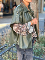 Charger l'image dans la galerie, Veste sans manches SOFIA Kaki

