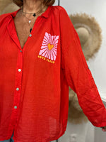 Charger l'image dans la galerie, Chemise LOVE PEACE Rouge
