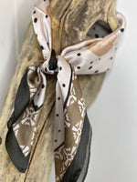 Charger l'image dans la galerie, Foulard 29
