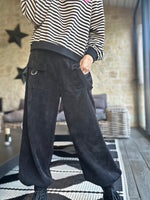 Charger l'image dans la galerie, Pantalon velours cotelé souple GASPARD Noir
