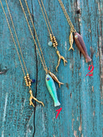 Charger l&#39;image dans la galerie, Colliers FISH
