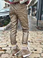 Charger l&#39;image dans la galerie, Pantalon simili cuir MADDOX Camel
