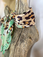 Charger l&#39;image dans la galerie, Foulard 1
