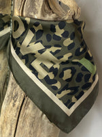 Charger l'image dans la galerie, Foulard 34
