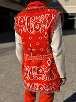 Charger l'image dans la galerie, Gilet sans manche ceinturé RIO orange motif bandana maille
