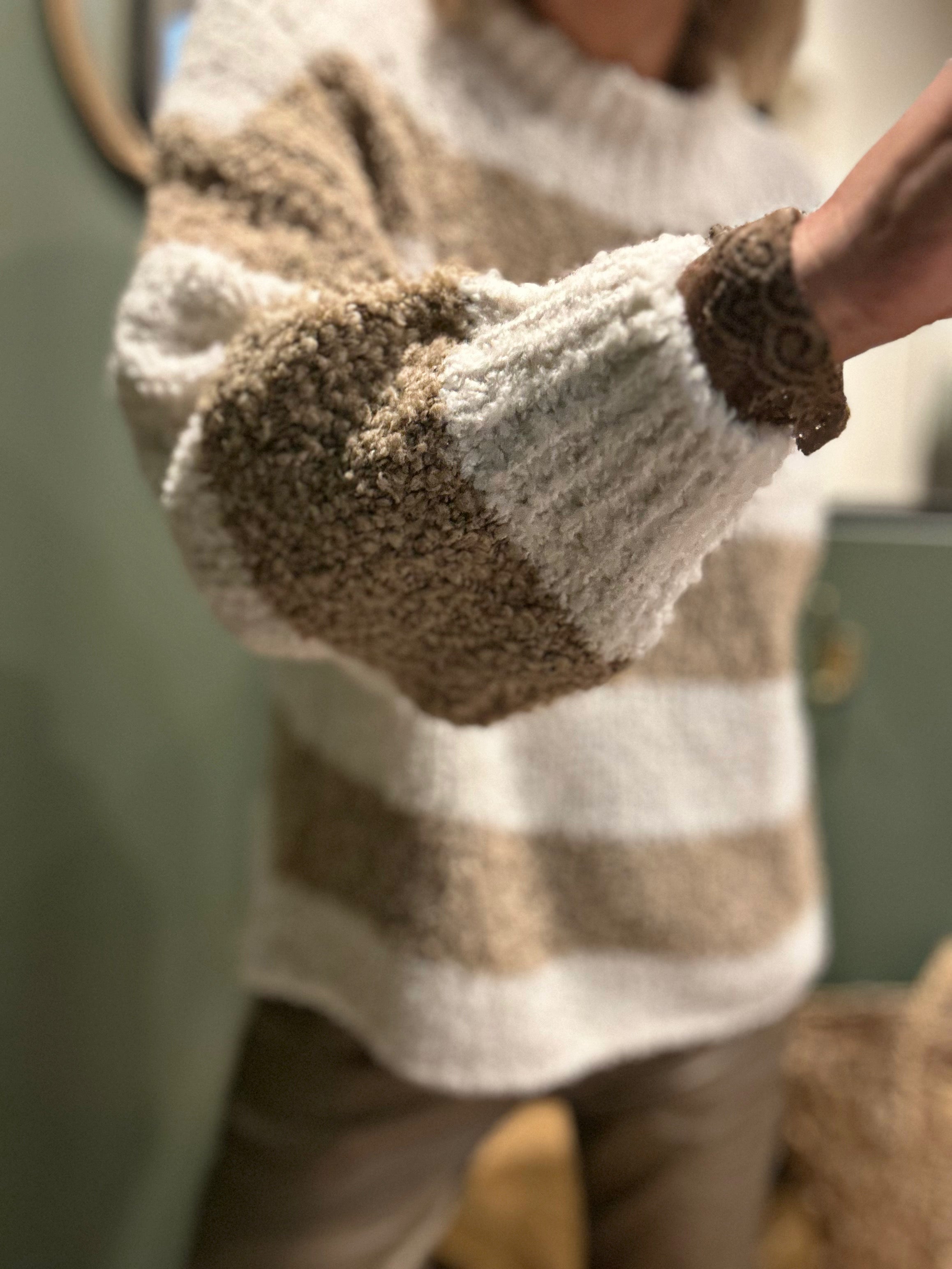 Pull NARO Ecru/Camel