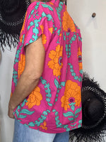 Charger l'image dans la galerie, Blouse imprimée Fuchsia - FLOWER

