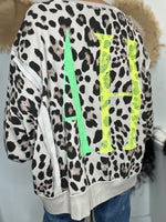 Charger l'image dans la galerie, Sweat LEO Beige
