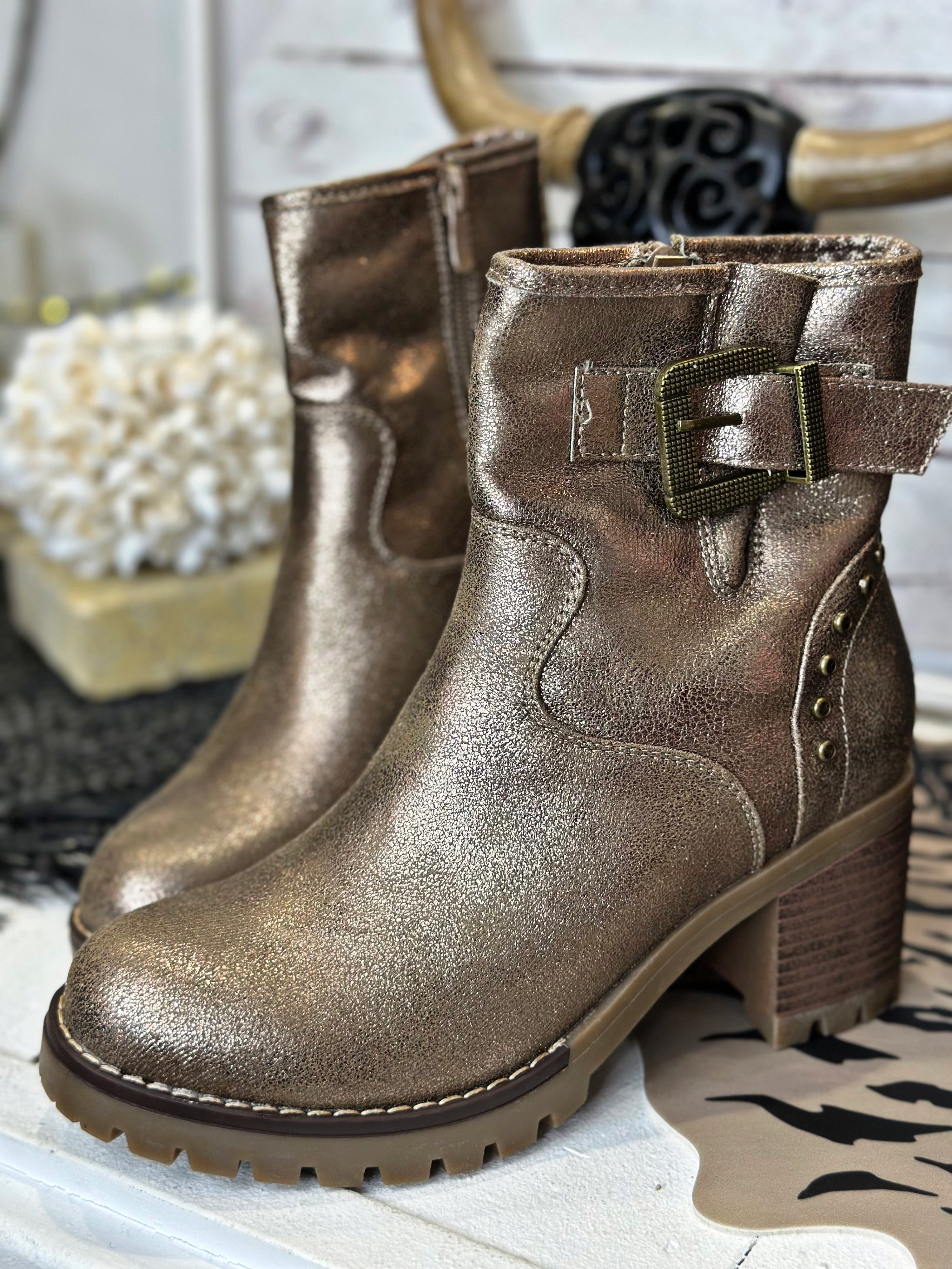 Boots STELLA Gold