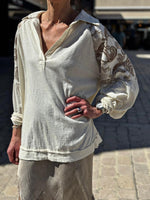 Charger l'image dans la galerie, Blouse Banditas écru jersey dentelle - BLOOM
