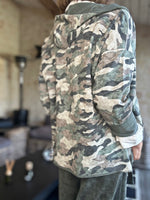 Charger l'image dans la galerie, Gilet à capuche ZACK Camouflage
