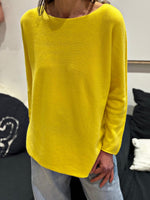 Charger l'image dans la galerie, Pull doux réversible LINO Jaune
