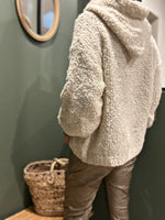 Charger l'image dans la galerie, Pull à capuche RIVA Ecru
