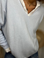 Charger l'image dans la galerie, Pull ICONIC Bleu ciel
