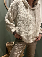 Charger l'image dans la galerie, Pull à capuche RIVA Ecru
