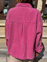 Charger l'image dans la galerie, Veste/Surchemise Fuchsia effet délavé - NYSA
