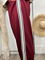 Charger l&#39;image dans la galerie, Pantalon NAHIA Bordeaux
