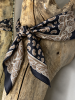 Charger l'image dans la galerie, Foulard 53
