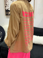 Charger l'image dans la galerie, Chemise Camel imprimé dos - LORYA
