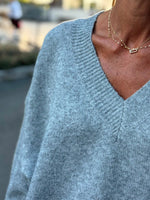 Charger l'image dans la galerie, Pull LOUNA Gris
