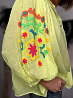 Charger l'image dans la galerie, Chemise Jaune fluo manches brodées AYA

