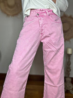 Charger l'image dans la galerie, Pantalon PASCAL Rose (Modèle ZOE chez Place du Jour)
