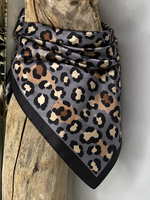 Charger l'image dans la galerie, Foulard 55

